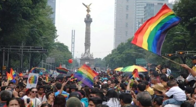 Concanaco prevé una derrama de 5 mil 500 mdp por la marcha LGBTI+ en CDMX