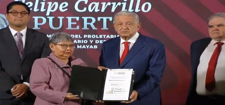 AMLO entrega los primeros complementos del Fondo de Pensiones para el Bienestar