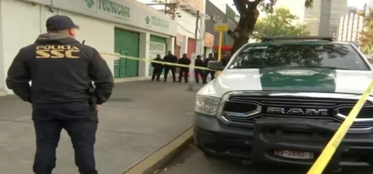 Pasajero de microbús le quita la vida a presunto asaltante