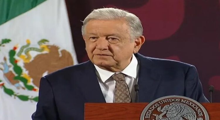 AMLO justifica mayoría calificada de Morena en Congreso; acusa rebelión en la oposición