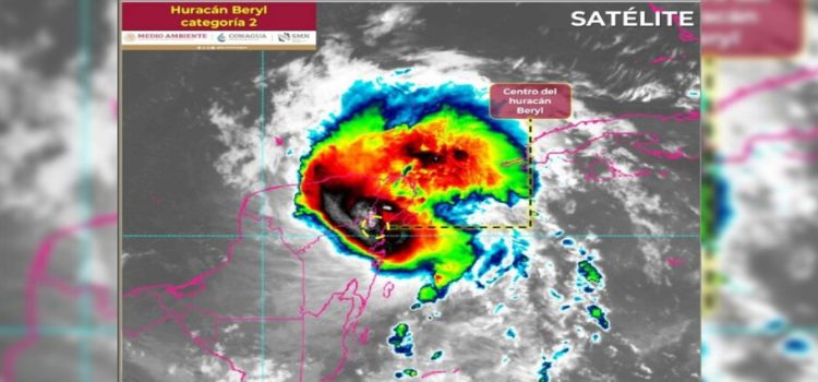 Beryl toca tierra como huracán categoría 2 en Tulum, Quintana Roo