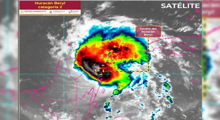 Beryl toca tierra como huracán categoría 2 en Tulum, Quintana Roo