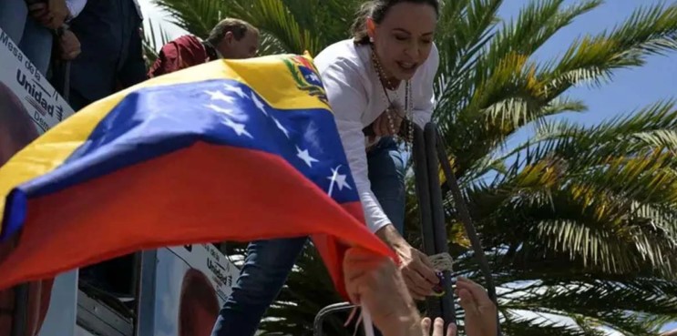 Venezolanos se levantan: multitudinarias protestas en Caracas y en el extranjero desafían la reelección de Maduro