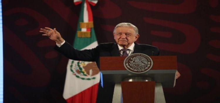 “No podemos ser rehenes de quienes buscan lucrar”, afirma AMLO