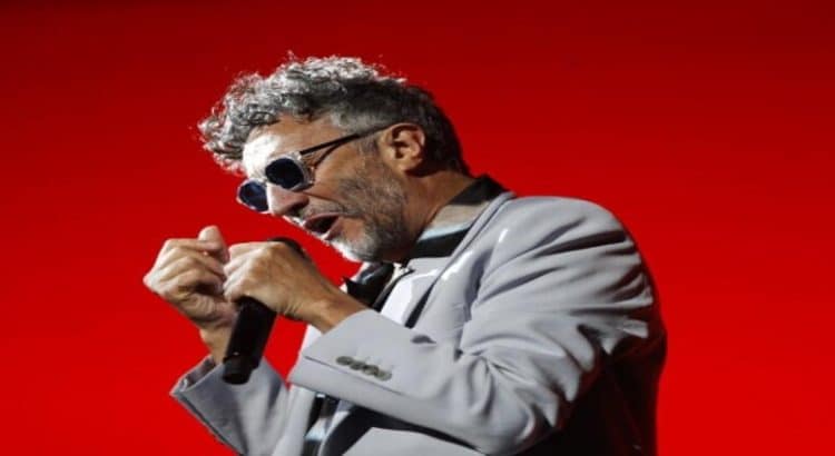 Fito Páez dará concierto gratuito en zócalo de CDMX