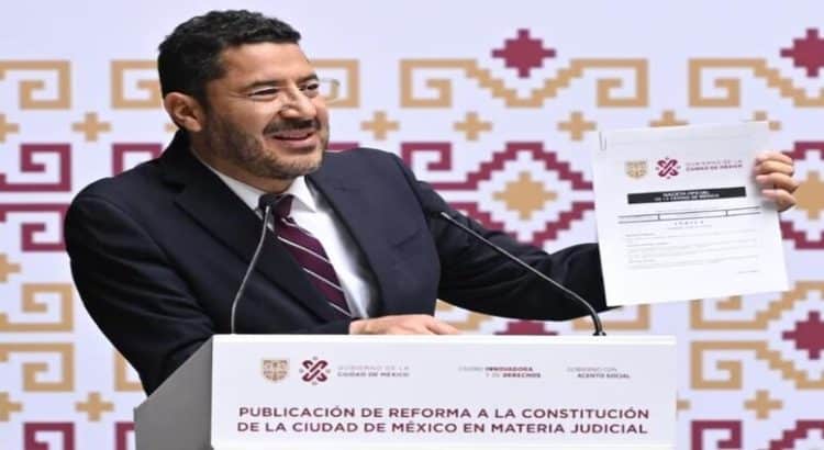 Martí Batres anuncia reforma judicial en CDMX con “perspectiva social”