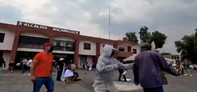 Denuncian agresión contra manifestantes en Xochimilco