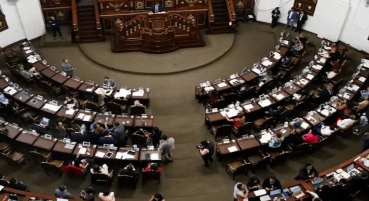 Morena y aliados obtienen la mayoría de las comisiones en Congreso de CDMX