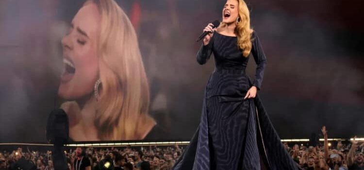 Adele anuncia una pausa indefinida en su carrera musical