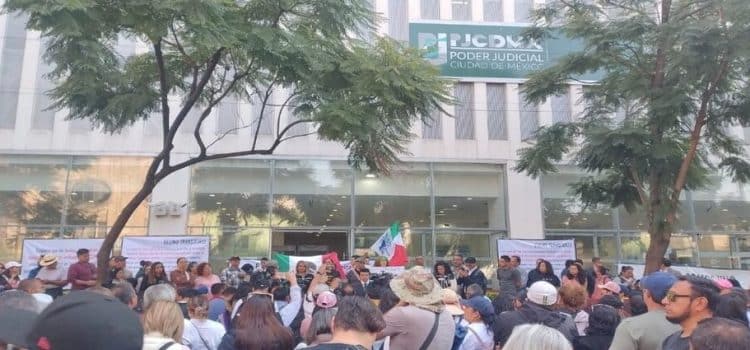 Trabajadores del Poder Judicial de la Ciudad de México inician paro de labores