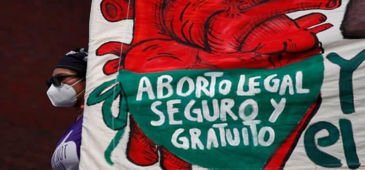 Congreso de CDMX aplaza discusión sobre despenalización total del aborto