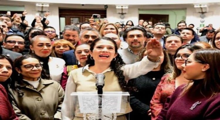 Protesta Bertha Alcalde como Fiscal de CDMX