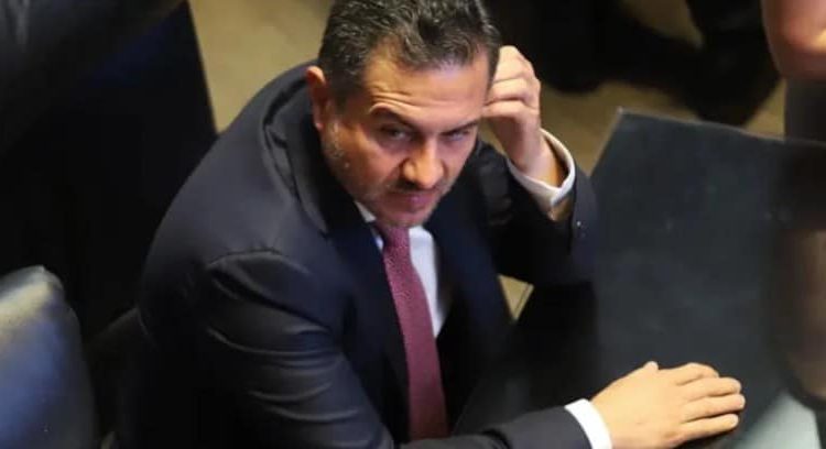Yunes Márquez se “desafilia” de Morena