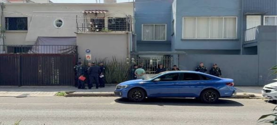 Investigan multihomicidio en Azcapotzalco; asesinan a cuatro integrantes de una familia dentro de su vivienda
