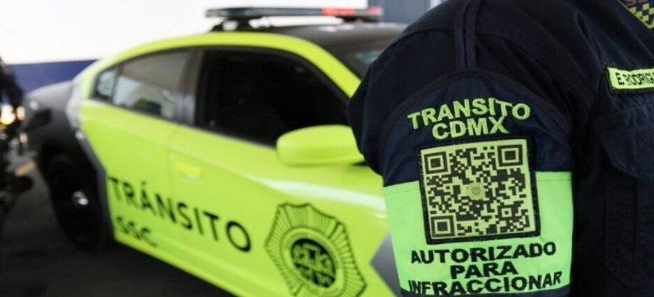 Detienen a tres policías de tránsito en CDMX por presunto robo millonario