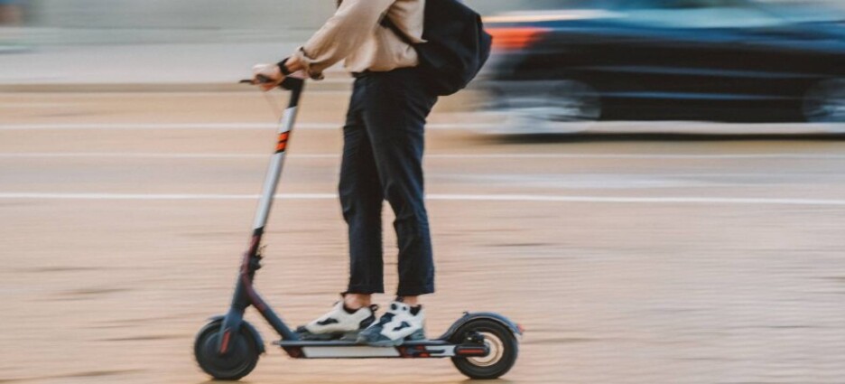 Scooters y bicicletas eléctricas deberán portar placas en CDMX a partir del 1 de julio