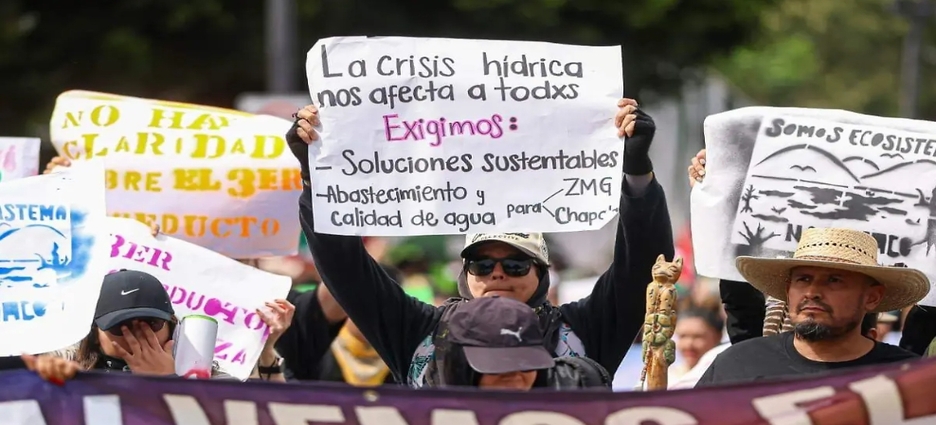 Marchan en CDMX por el agua y respaldan protestas en Jalisco
